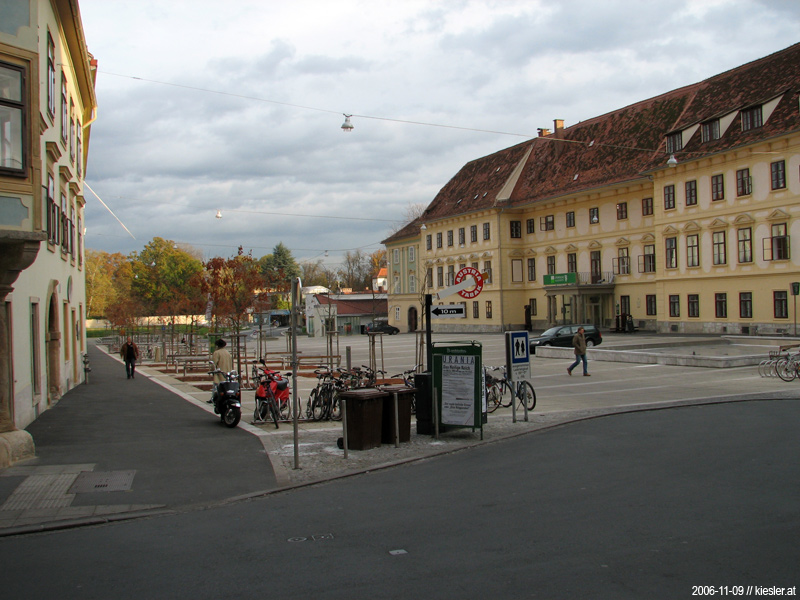 karmeliterplatz 2