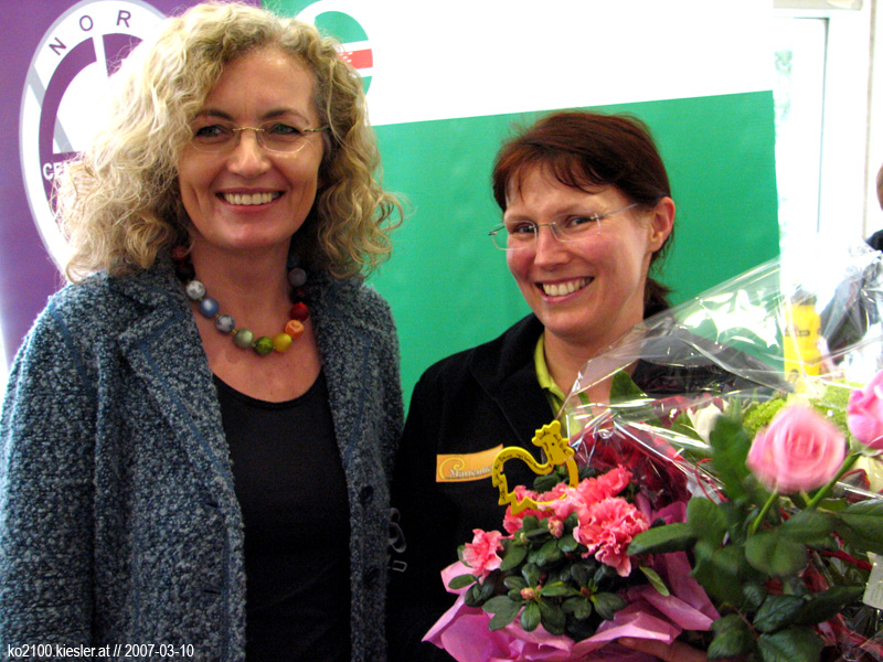 Karin Kadenbach and Martina Schmit
