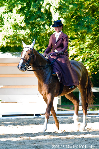 side saddle