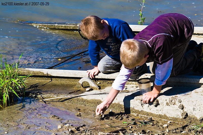 mud games